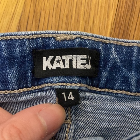 Katie J NYC Girls Blue Ripped Jeans Size 14 - Picture 7 of 10